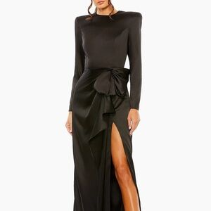 Mac Duggal - Original Price $398
Satin Power Shoulder Gown